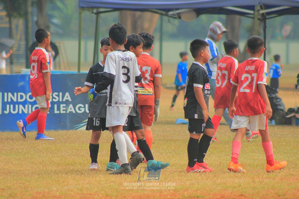 ijlu11 big8 190726 jips soccer vs putra harapan