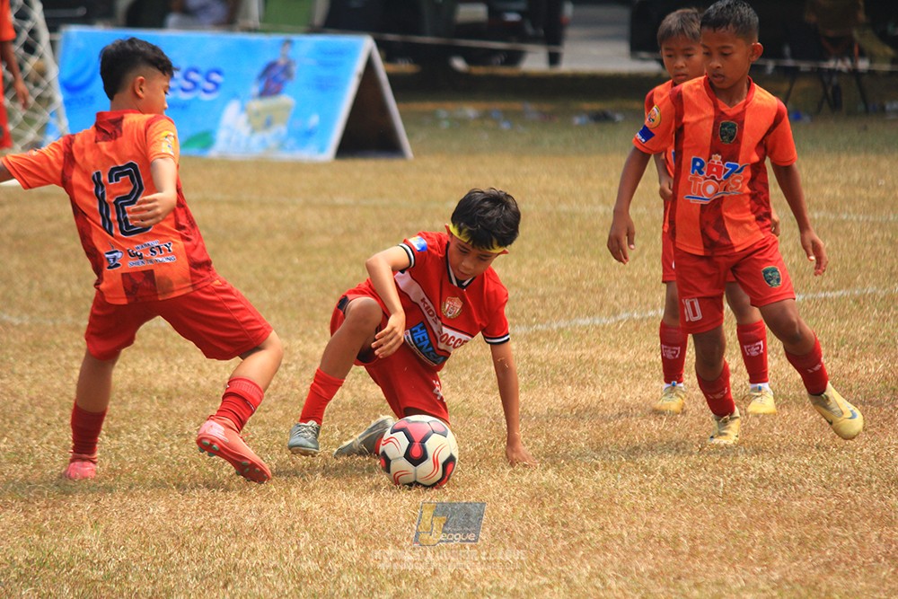 ijlu11 big8 190726 karawang youth soccer vs kids soccer family