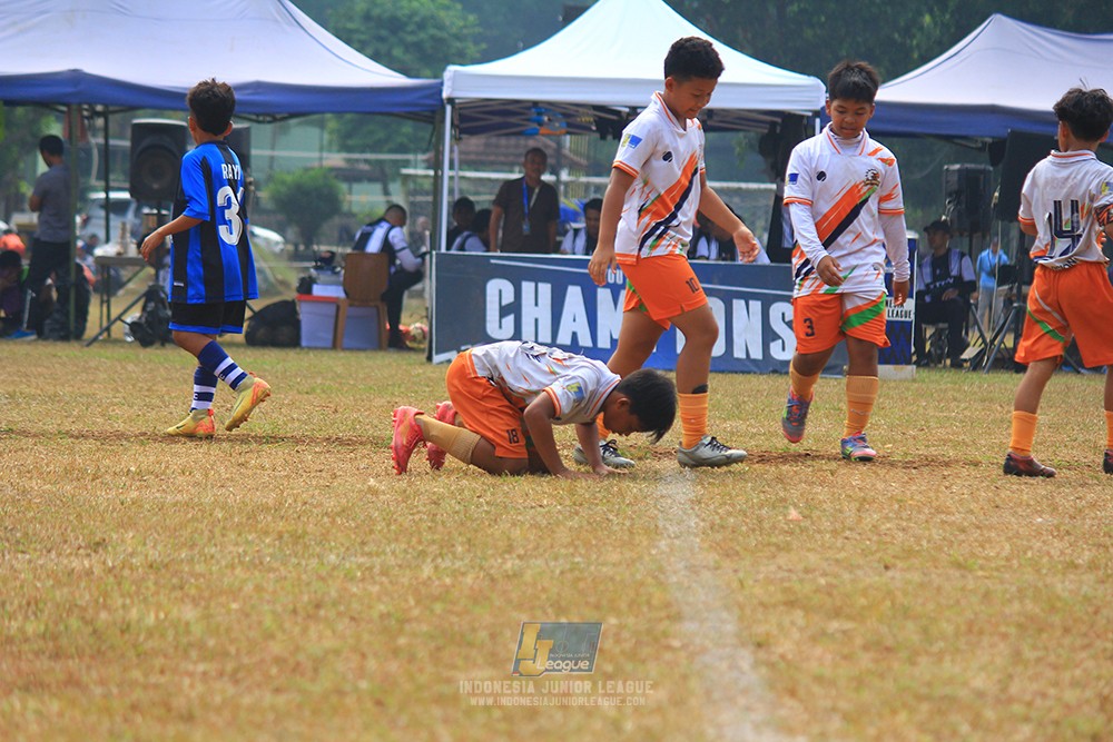ijlu11 big8 190726 provision soccer school vs bina taruna