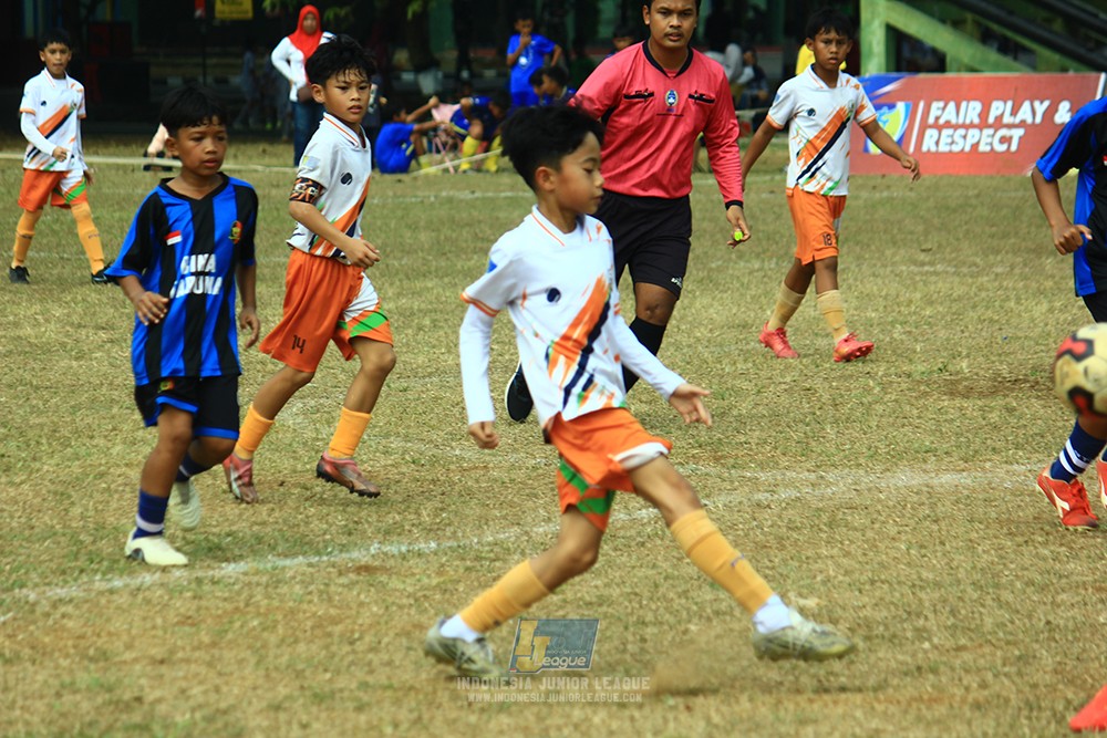 ijlu11 big8 190726 provision soccer school vs bina taruna
