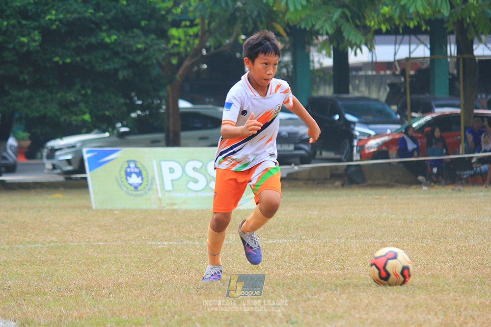 ijlu11 big8 190726 provision soccer school vs fifa farmel