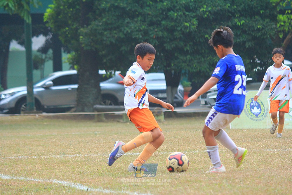 ijlu11 big8 190726 provision soccer school vs fifa farmel
