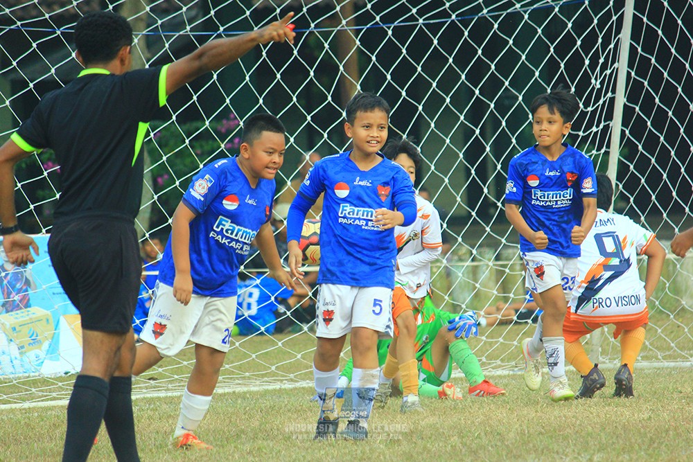 ijlu11 big8 190726 provision soccer school vs fifa farmel