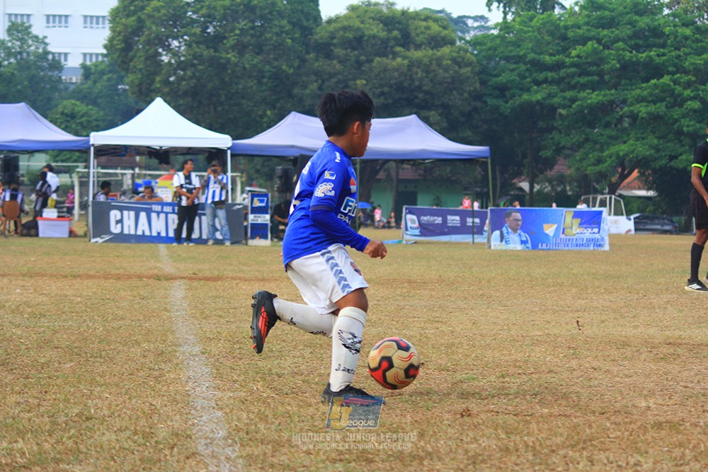 ijlu11 big8 190726 provision soccer school vs fifa farmel