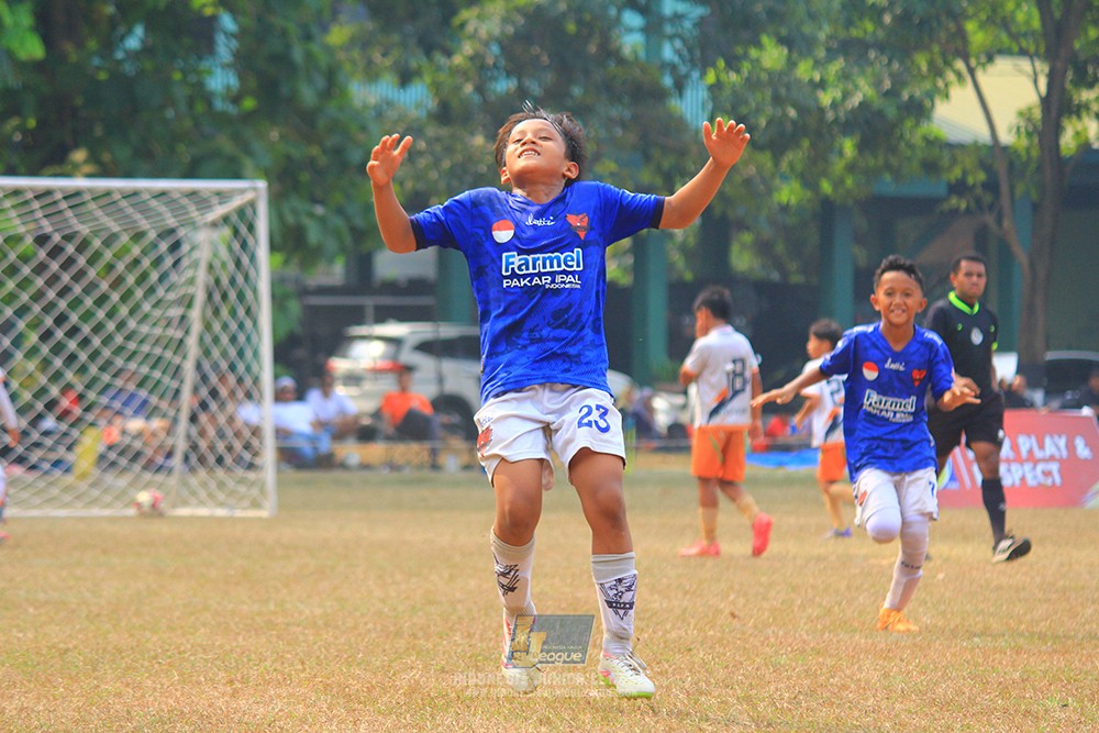 ijlu11 big8 190726 provision soccer school vs fifa farmel