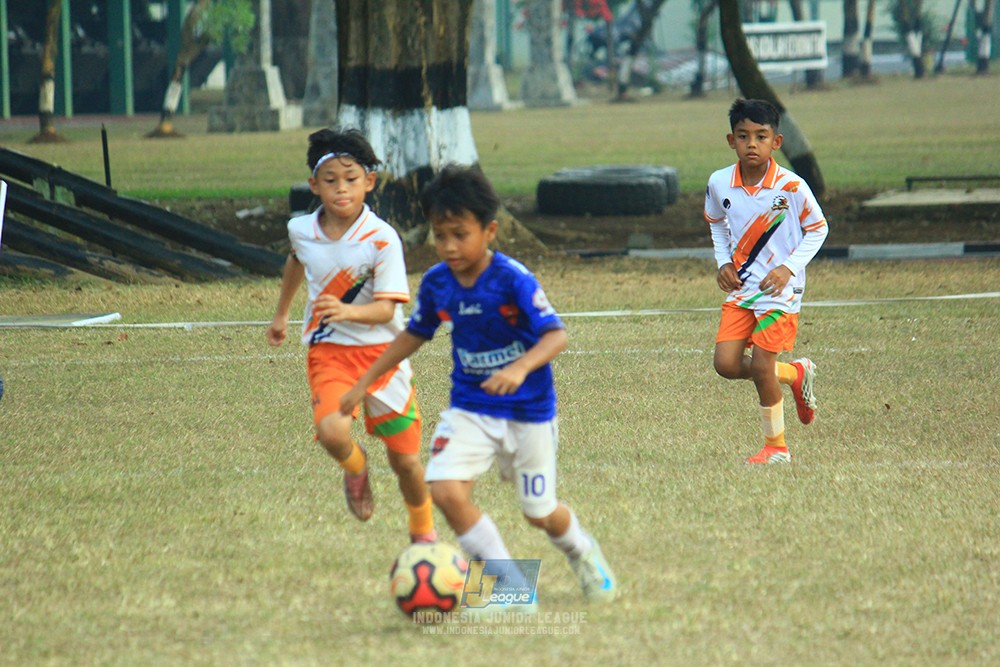 ijlu11 big8 190726 provision soccer school vs fifa farmel
