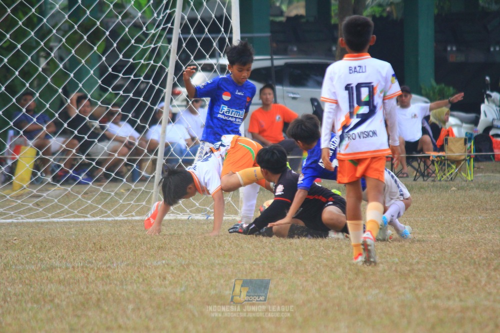 ijlu11 big8 190726 provision soccer school vs fifa farmel