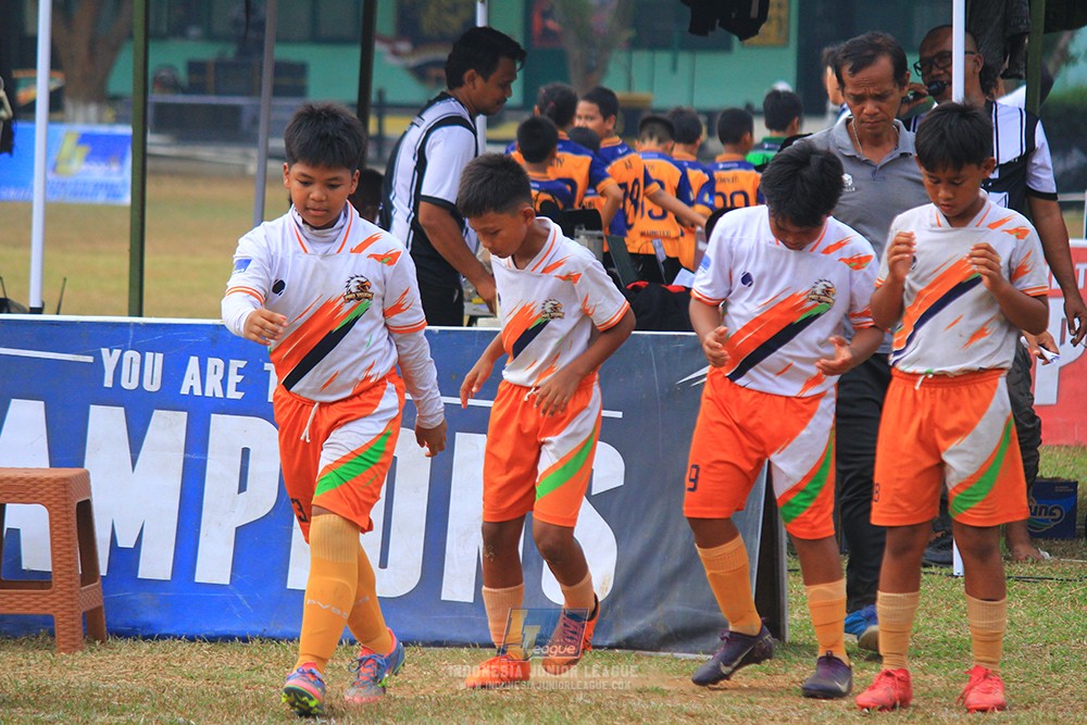 ijlu11 big8 190726 provision soccer school vs fifa farmel