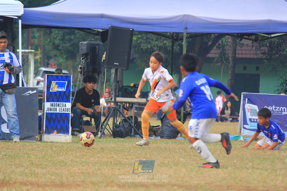 ijlu11 big8 190726 provision soccer school vs fifa farmel