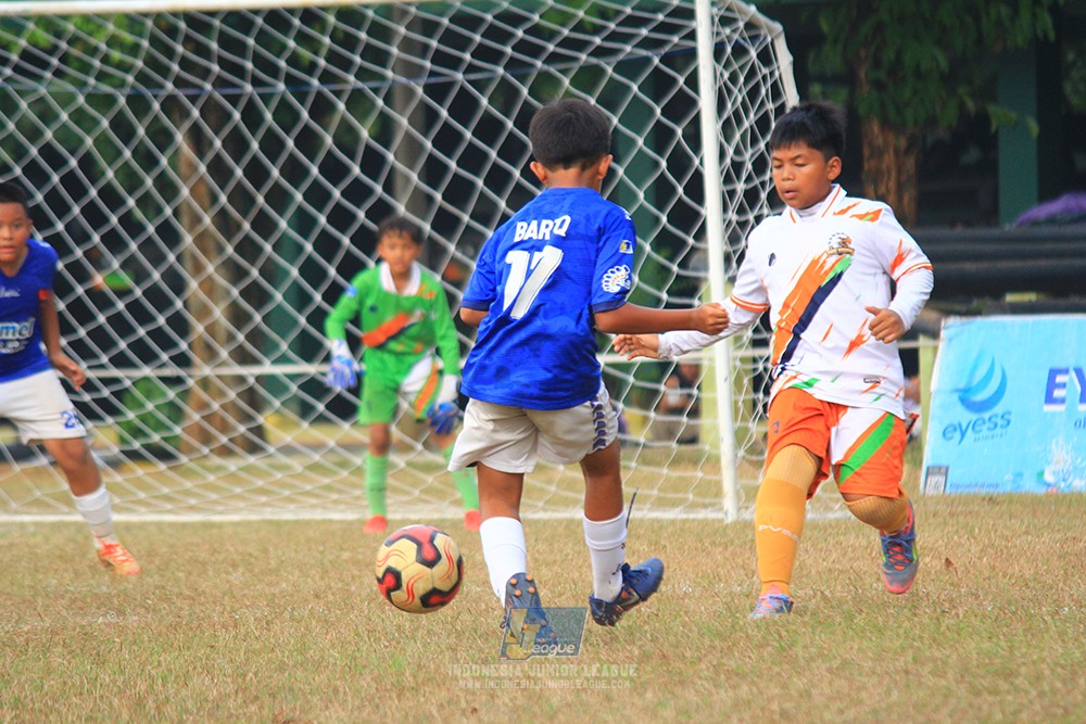 ijlu11 big8 190726 provision soccer school vs fifa farmel