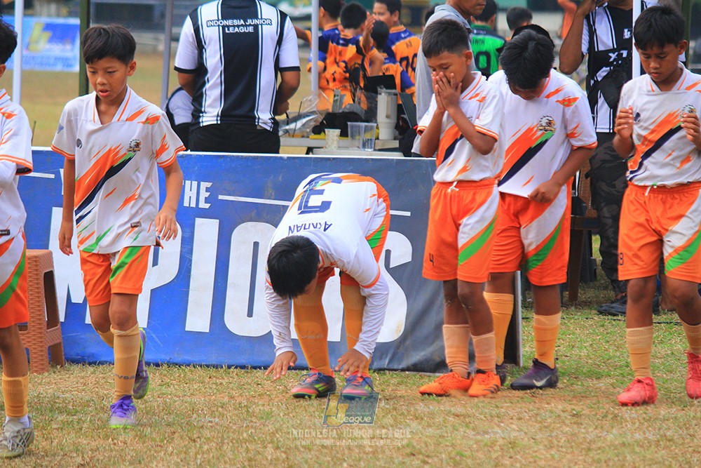 ijlu11 big8 190726 provision soccer school vs fifa farmel