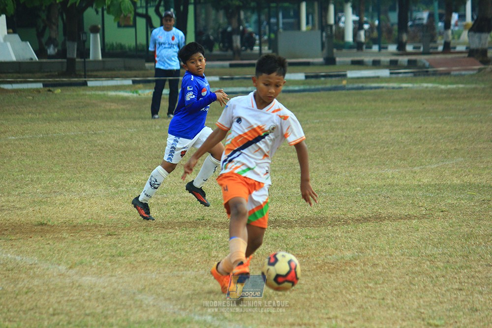 ijlu11 big8 190726 provision soccer school vs fifa farmel