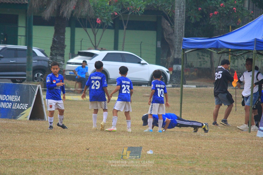 ijlu11 big8 190726 provision soccer school vs fifa farmel