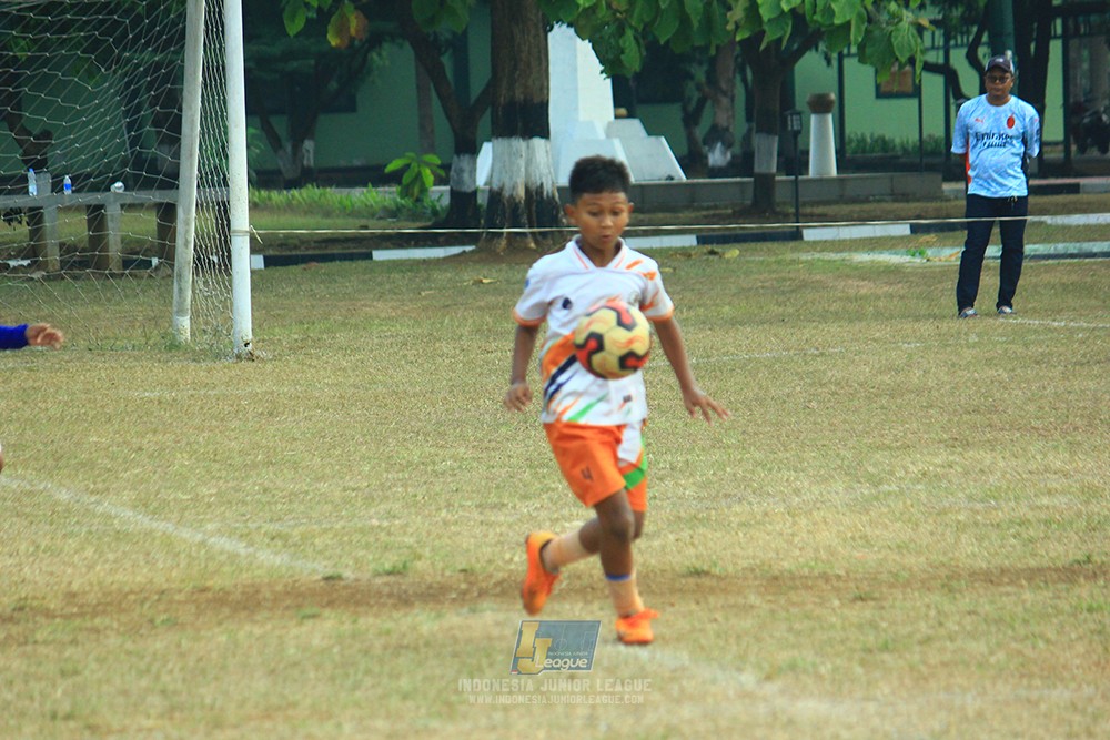 ijlu11 big8 190726 provision soccer school vs fifa farmel