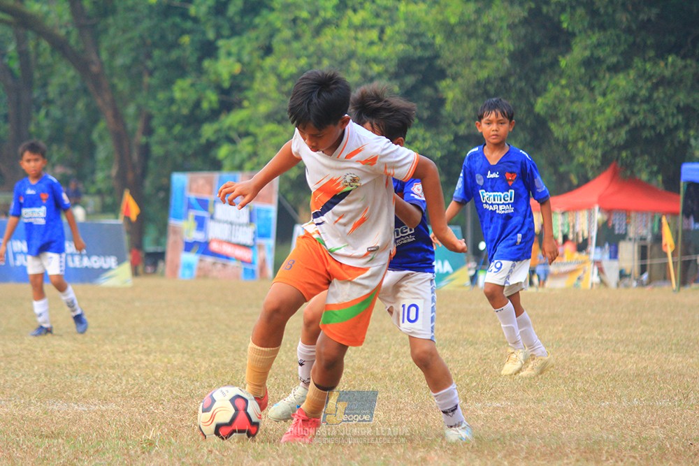 ijlu11 big8 190726 provision soccer school vs fifa farmel