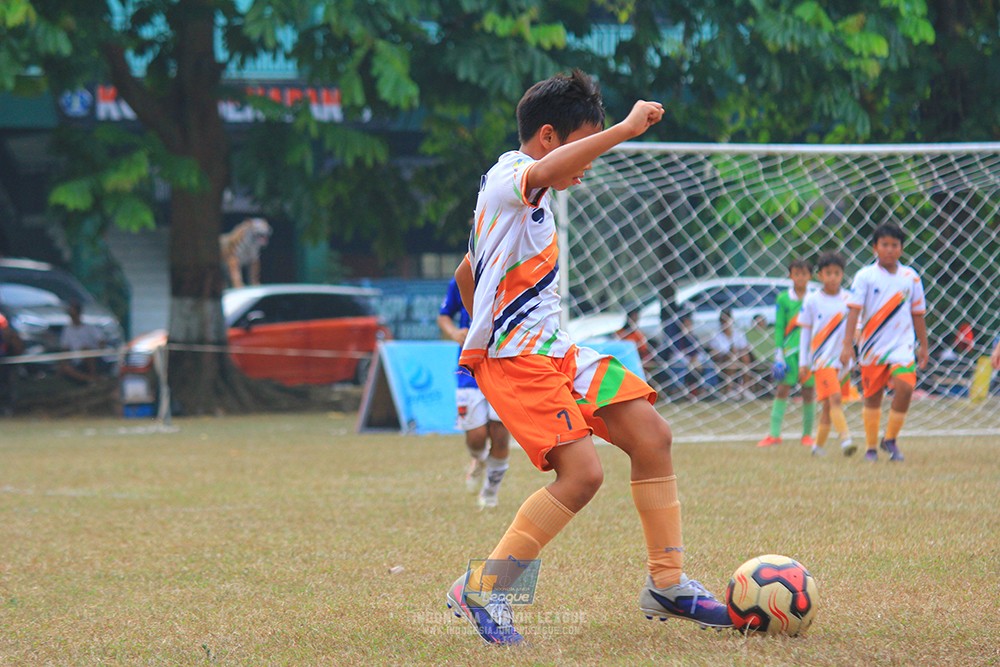 ijlu11 big8 190726 provision soccer school vs fifa farmel