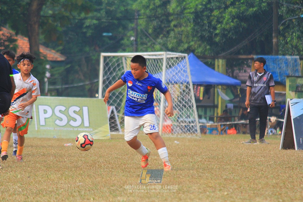 ijlu11 big8 190726 provision soccer school vs fifa farmel