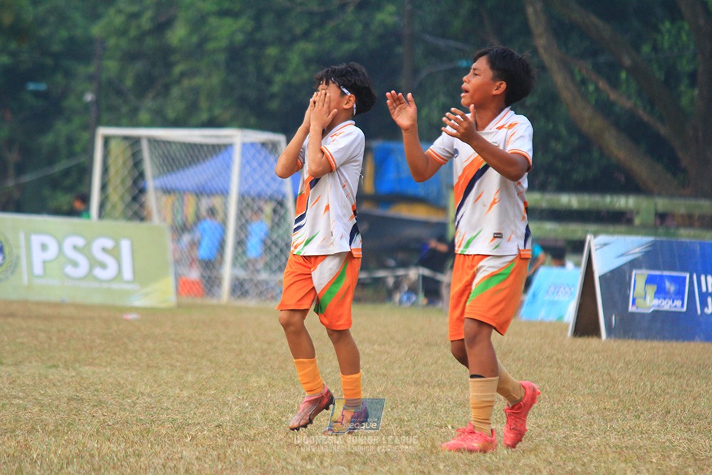 ijlu11 big8 190726 provision soccer school vs fifa farmel