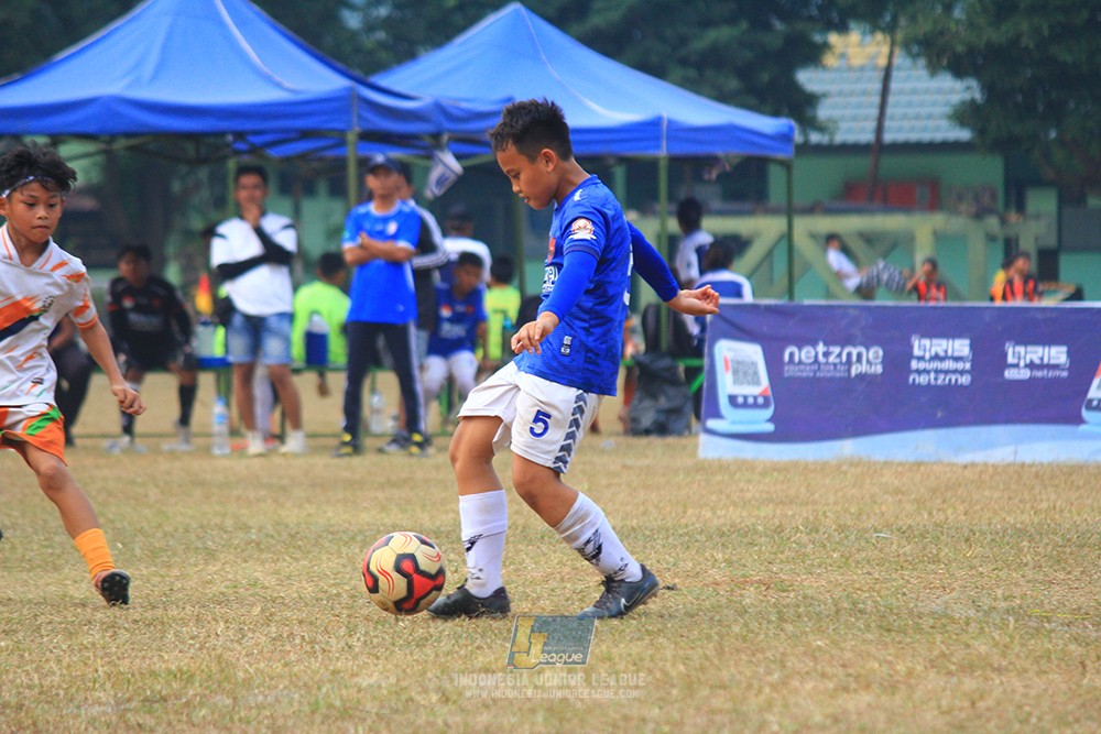 ijlu11 big8 190726 provision soccer school vs fifa farmel