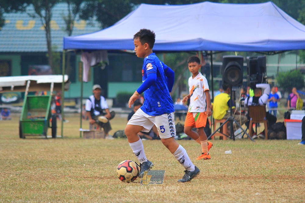 ijlu11 big8 190726 provision soccer school vs fifa farmel
