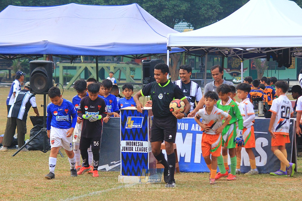ijlu11 big8 190726 provision soccer school vs fifa farmel