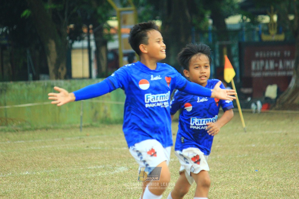 ijlu11 big8 190726 provision soccer school vs fifa farmel