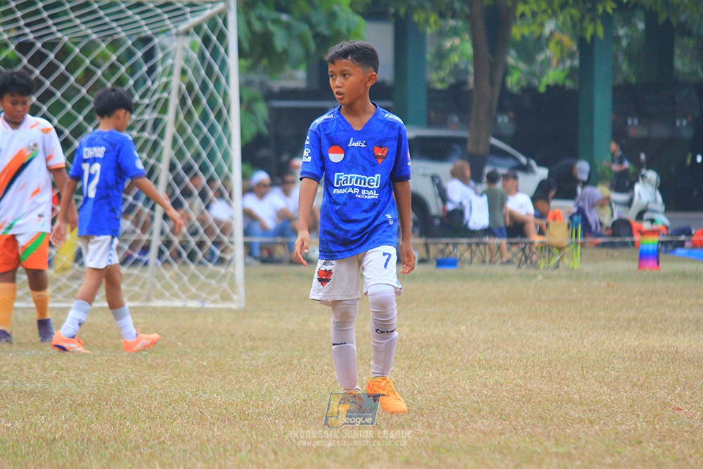 ijlu11 big8 190726 provision soccer school vs fifa farmel