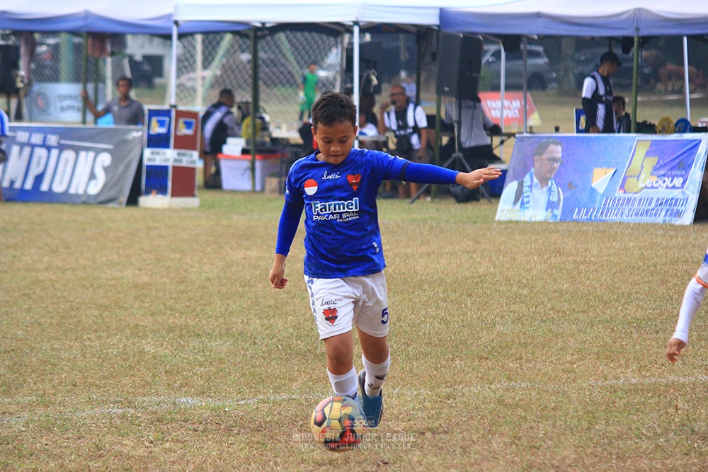 ijlu11 big8 190726 provision soccer school vs fifa farmel