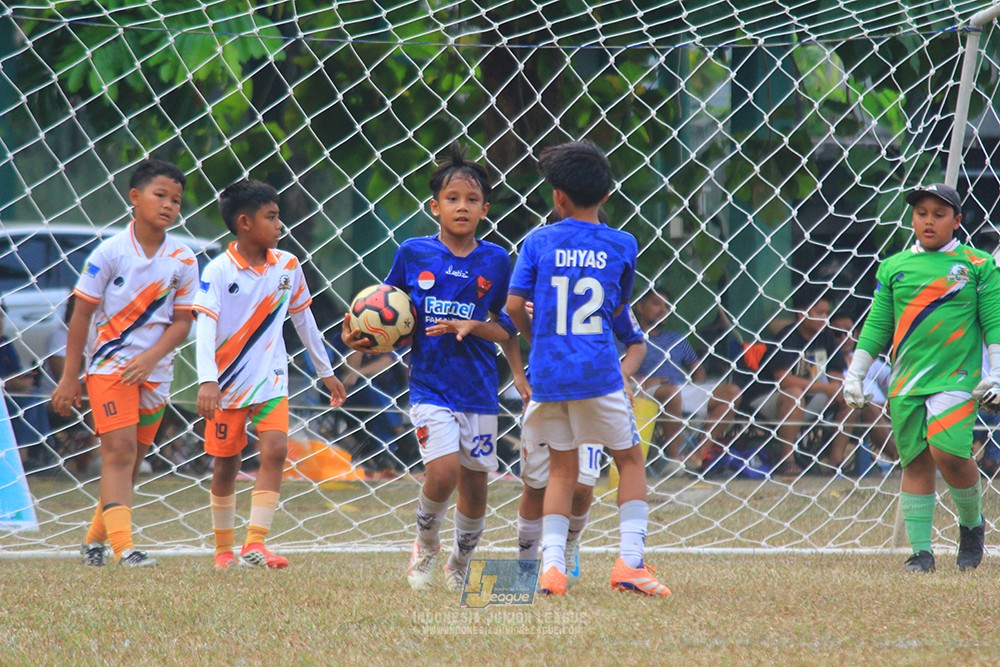 ijlu11 big8 190726 provision soccer school vs fifa farmel