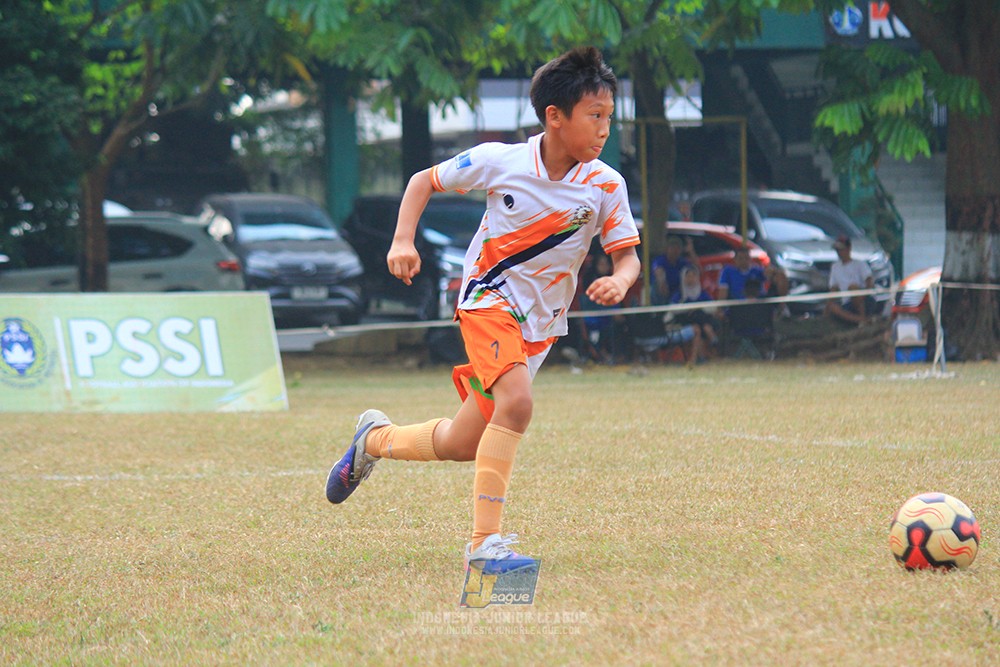 ijlu11 big8 190726 provision soccer school vs fifa farmel