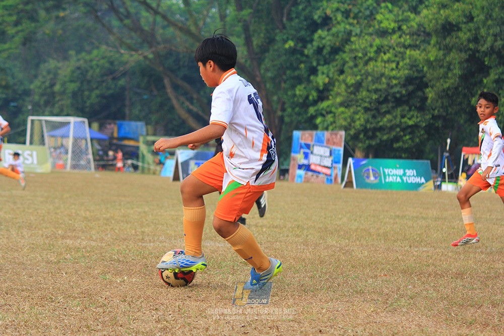 ijlu11 big8 190726 provision soccer school vs fifa farmel