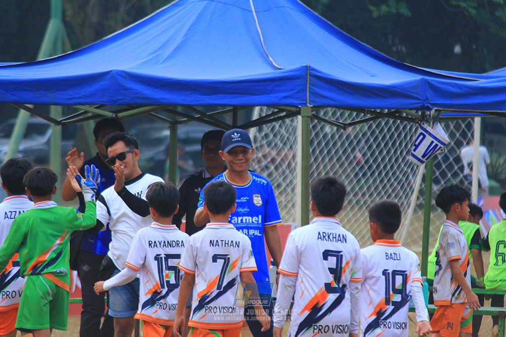 ijlu11 big8 190726 provision soccer school vs fifa farmel