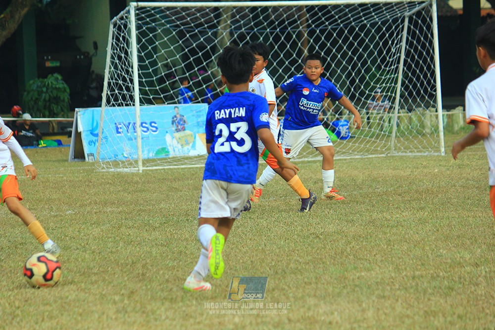 ijlu11 big8 190726 provision soccer school vs fifa farmel
