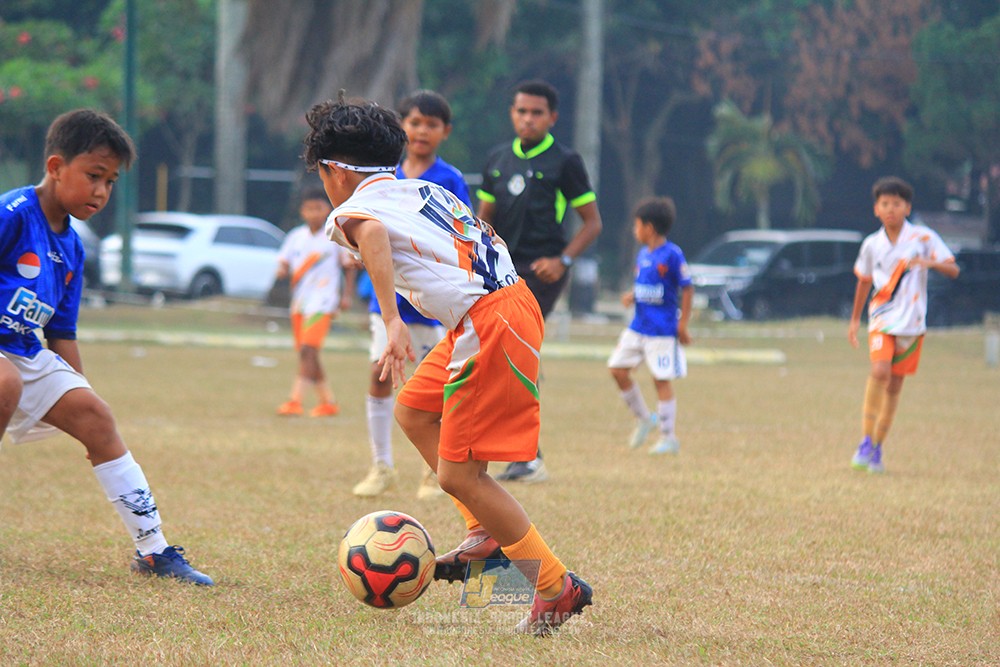 ijlu11 big8 190726 provision soccer school vs fifa farmel
