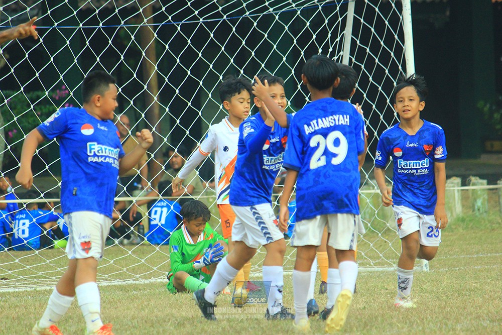 ijlu11 big8 190726 provision soccer school vs fifa farmel