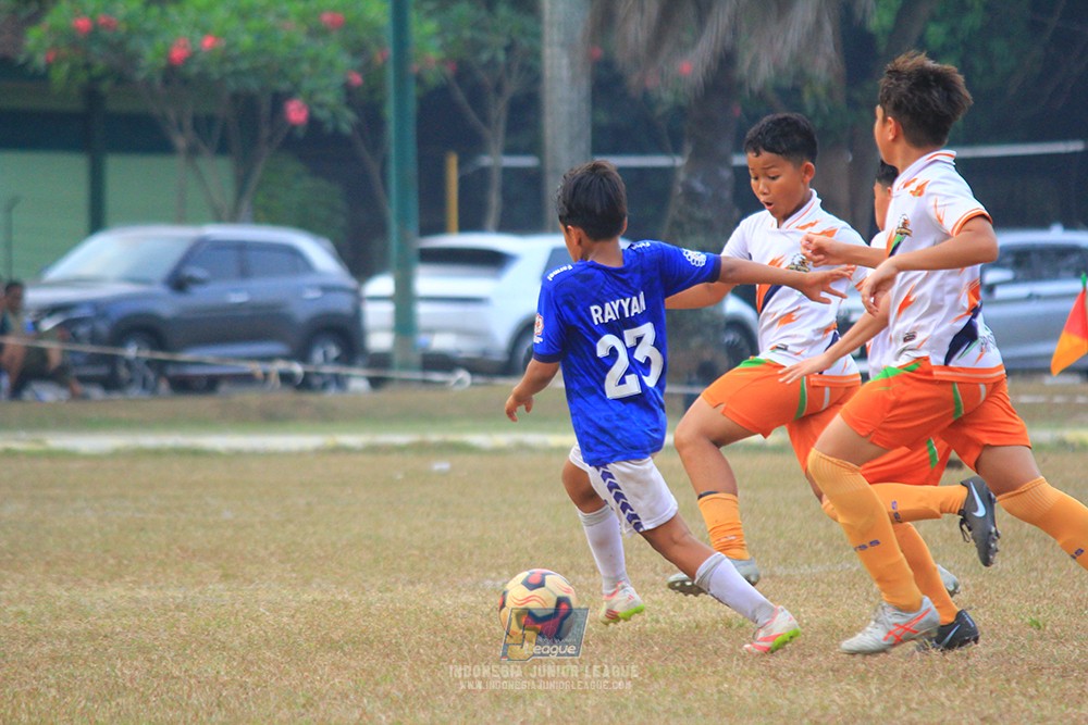 ijlu11 big8 190726 provision soccer school vs fifa farmel