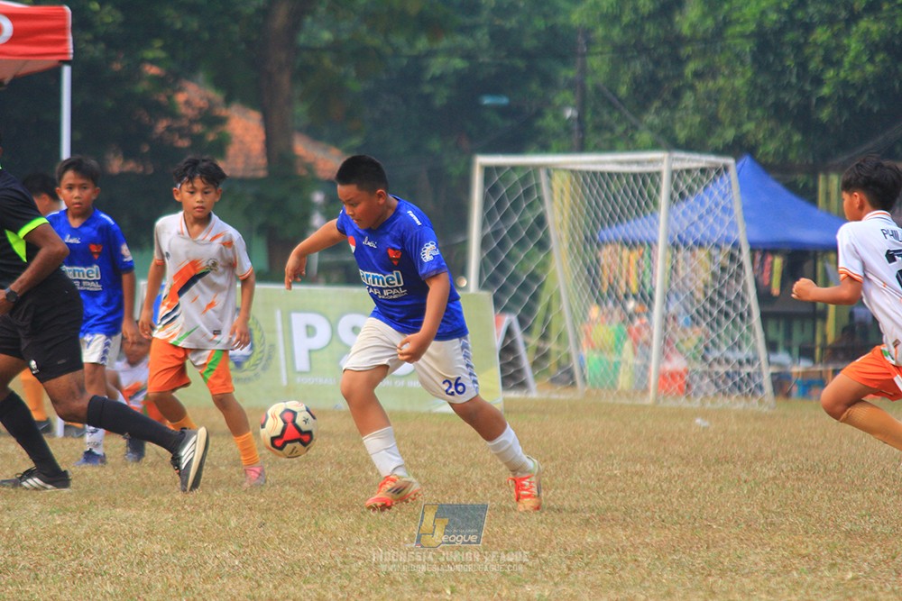 ijlu11 big8 190726 provision soccer school vs fifa farmel