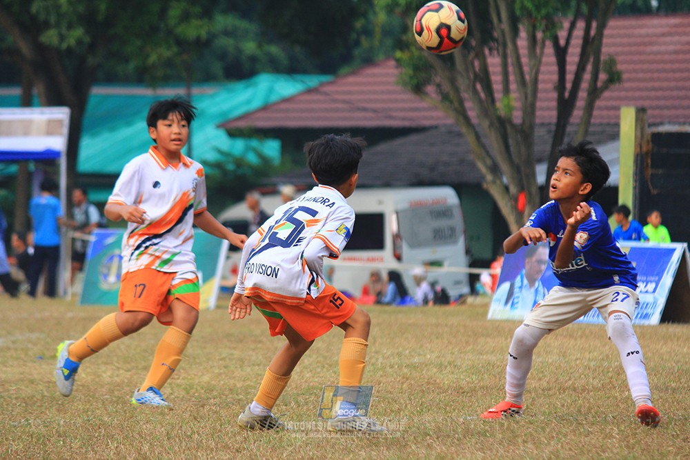 ijlu11 big8 190726 provision soccer school vs fifa farmel