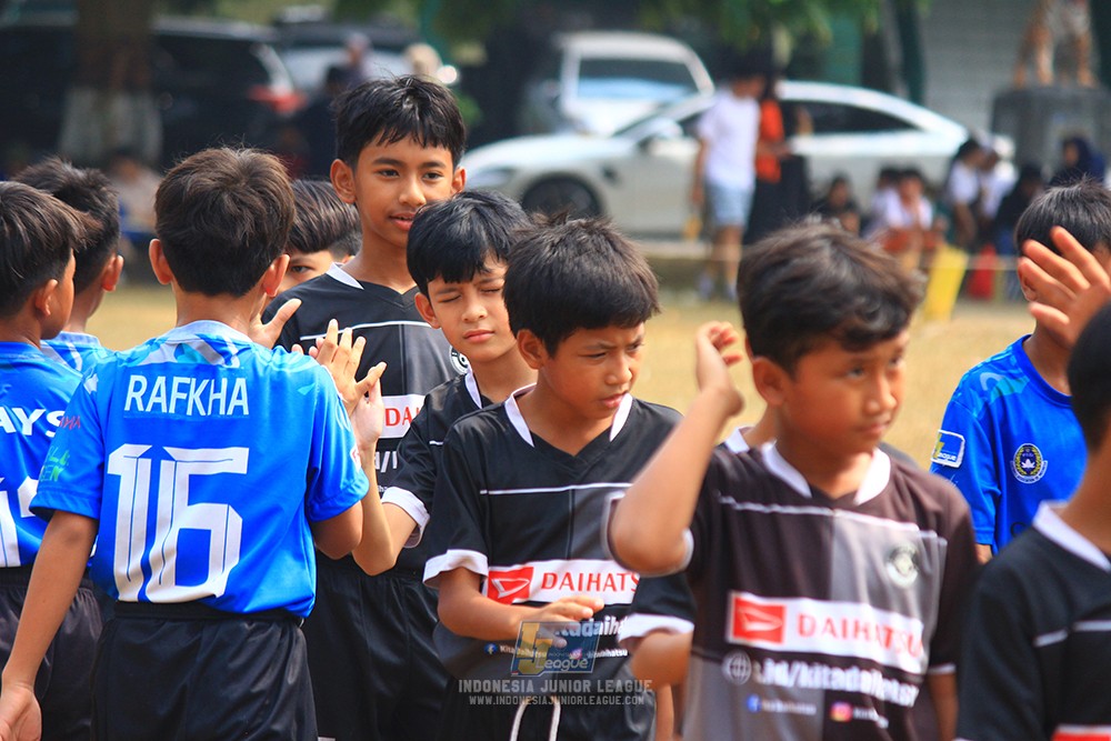 ijlu11 big8 190726 steelford united vs jips soccer