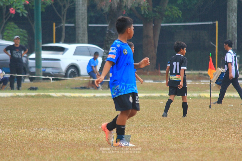 ijlu11 big8 190726 steelford united vs jips soccer