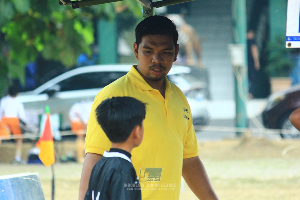 ijlu11 big8 190726 steelford united vs jips soccer