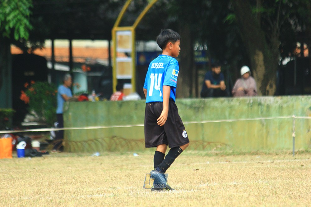ijlu11 big8 190726 steelford united vs jips soccer
