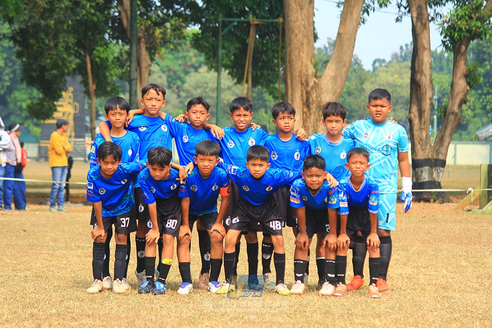 ijlu11 big8 190726 steelford united vs jips soccer