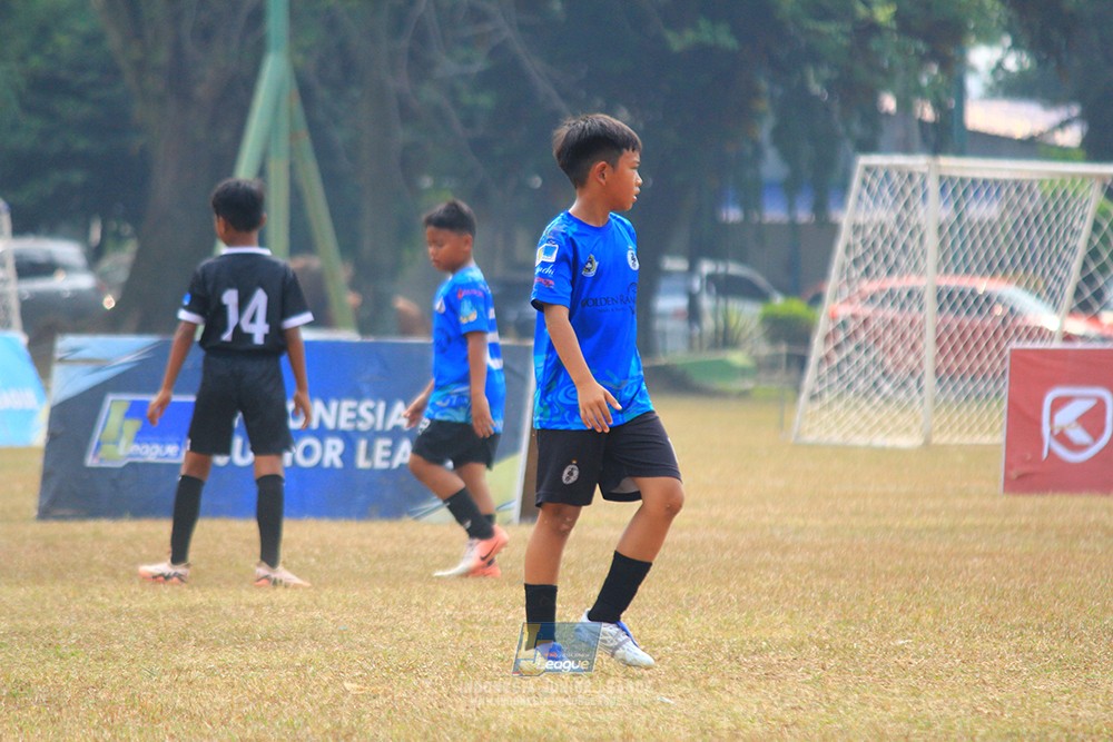 ijlu11 big8 190726 steelford united vs jips soccer