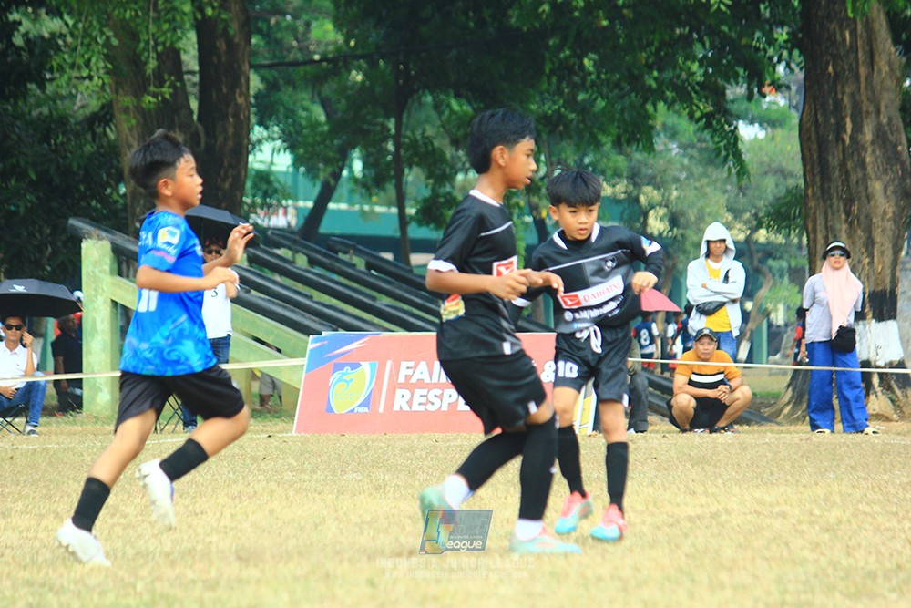 ijlu11 big8 190726 steelford united vs jips soccer