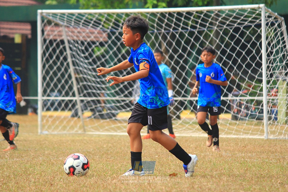 ijlu11 big8 190726 steelford united vs jips soccer