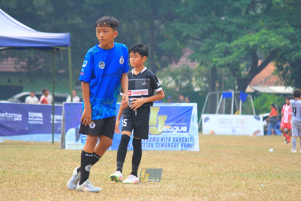 ijlu11 big8 190726 steelford united vs jips soccer
