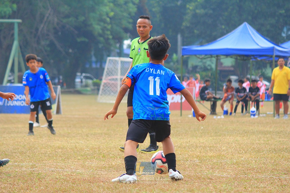 ijlu11 big8 190726 steelford united vs jips soccer