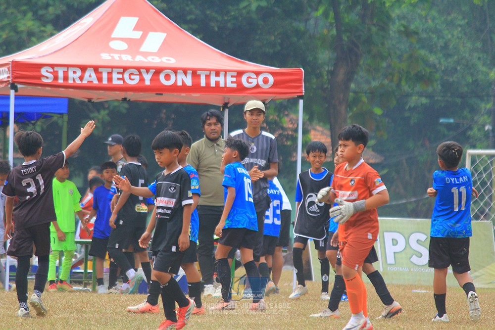 ijlu11 big8 190726 steelford united vs jips soccer