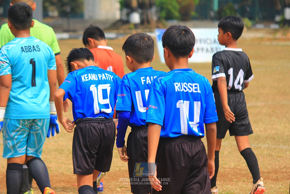 ijlu11 big8 190726 steelford united vs jips soccer